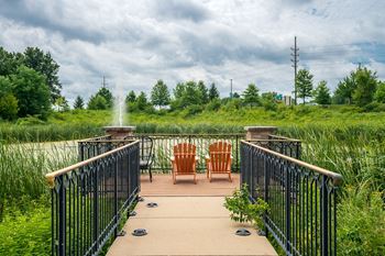 Lake & courtyard views
